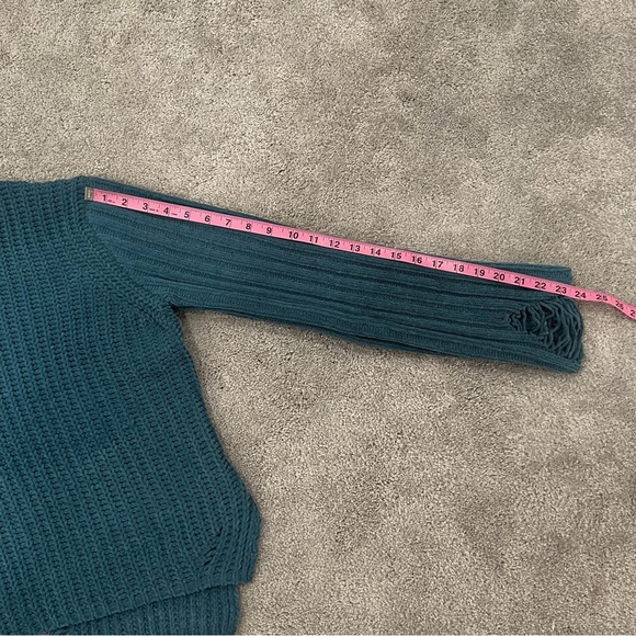 POL Amani Distressed Sweater Women’s Sz M - Picture 8 of 8